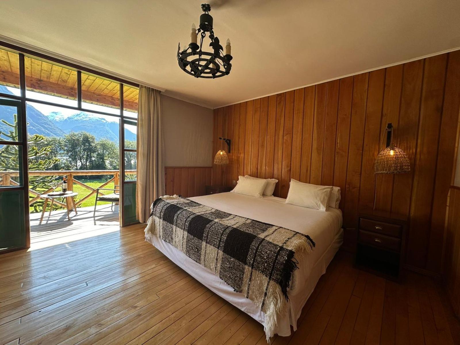 Mitico Puelo Lodge Лас-Гуалас Экстерьер фото