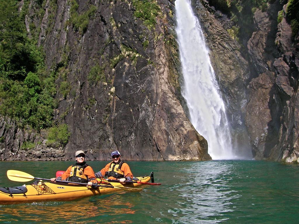 Mitico Puelo Lodge Лас-Гуалас Экстерьер фото
