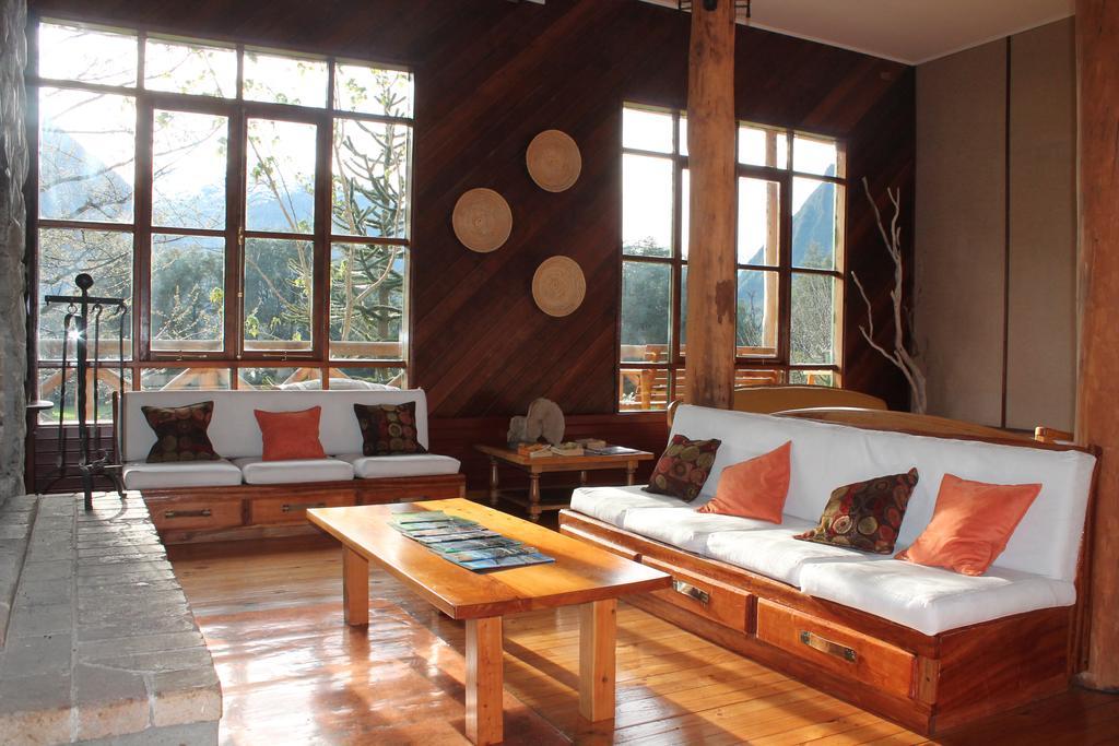 Mitico Puelo Lodge Лас-Гуалас Экстерьер фото